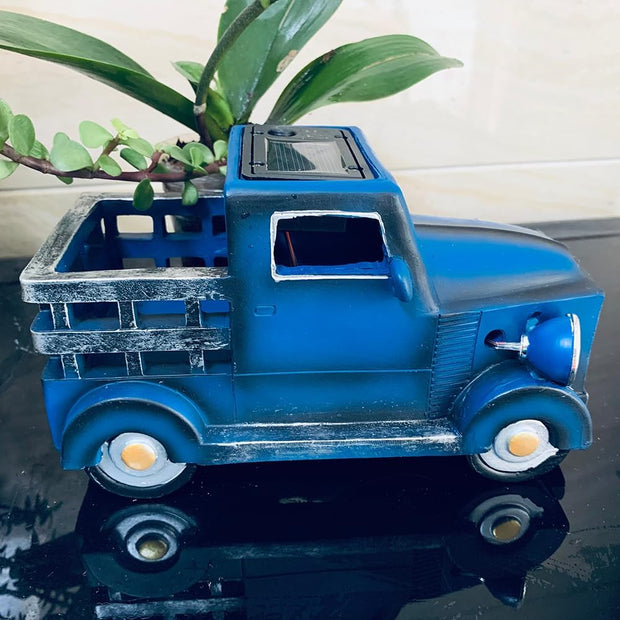 Solar Lighted Pickup Truck Planter Statue for Outdoor Decorations,Retro Style Vintage Resin Truck Flower Pot, Plant Pots Succulent Patio Lawn Garden Outside Decor (Blue)